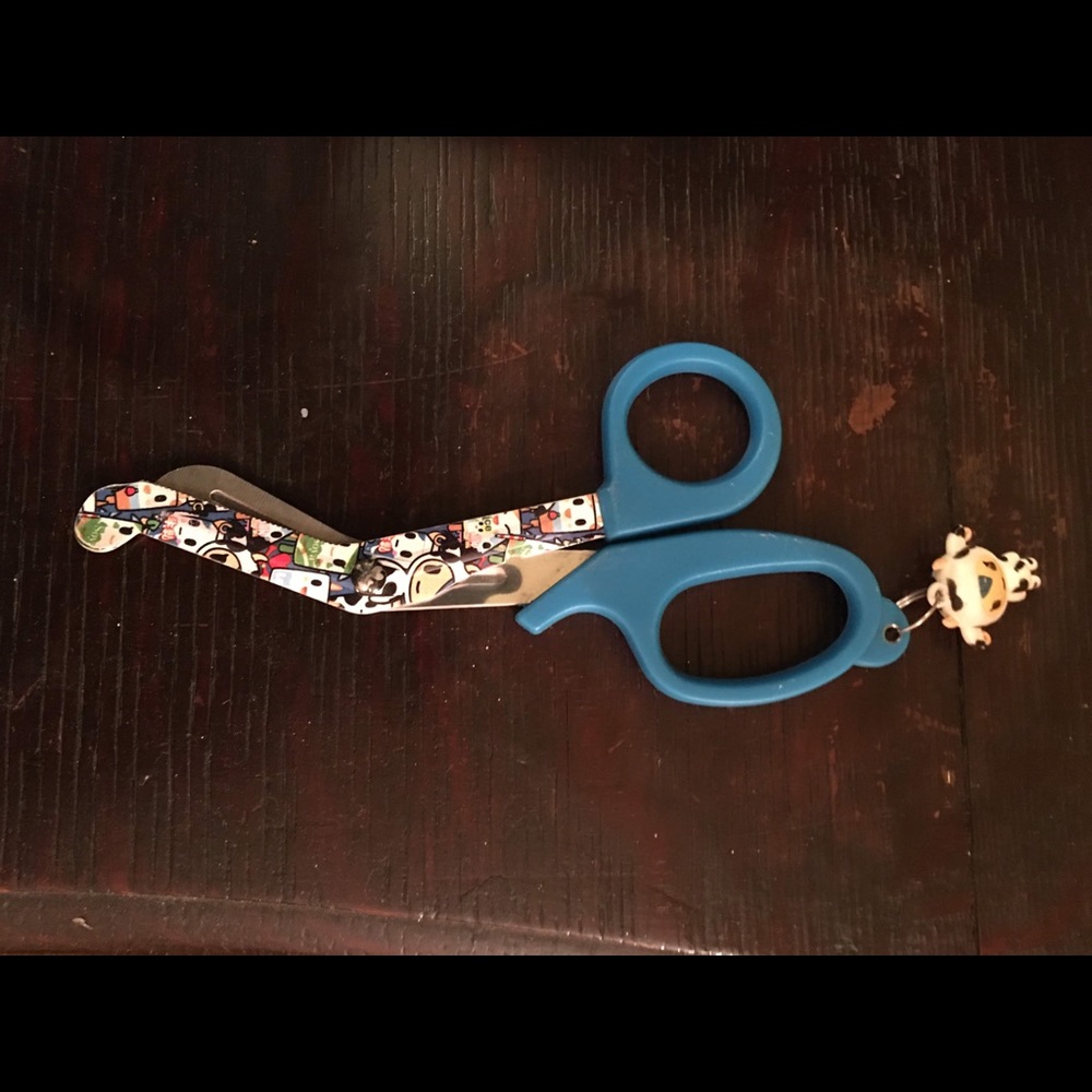 Tokidoki bandage scissors